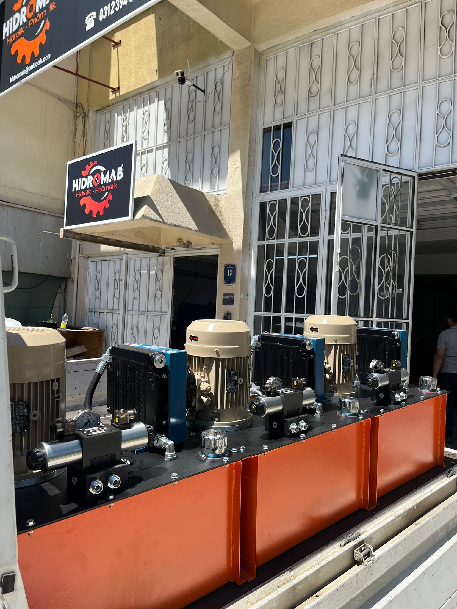 Özel İmalat Hidrolik Güç Üniteleri