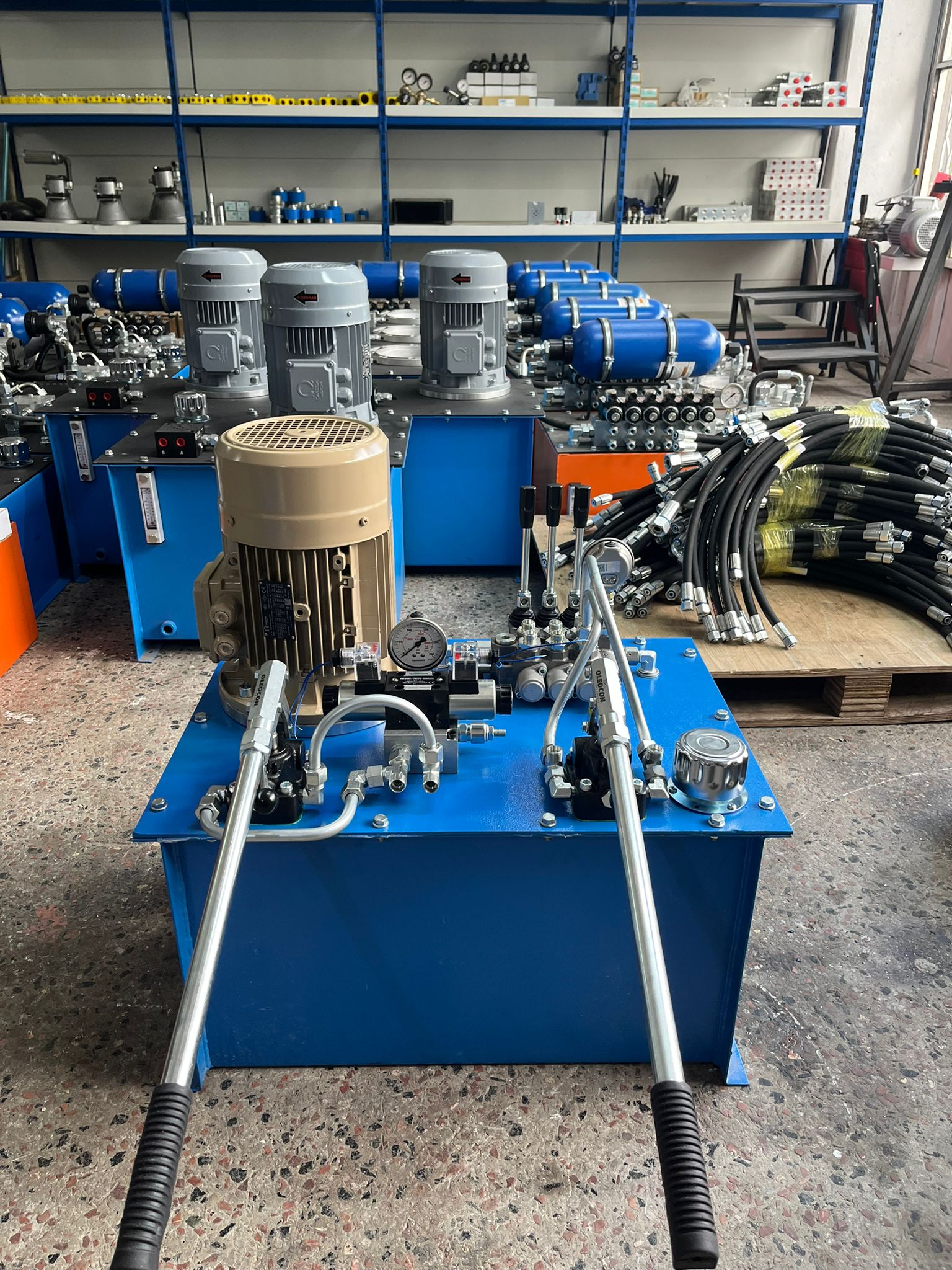 Özel İmalat Hidrolik Güç Üniteleri