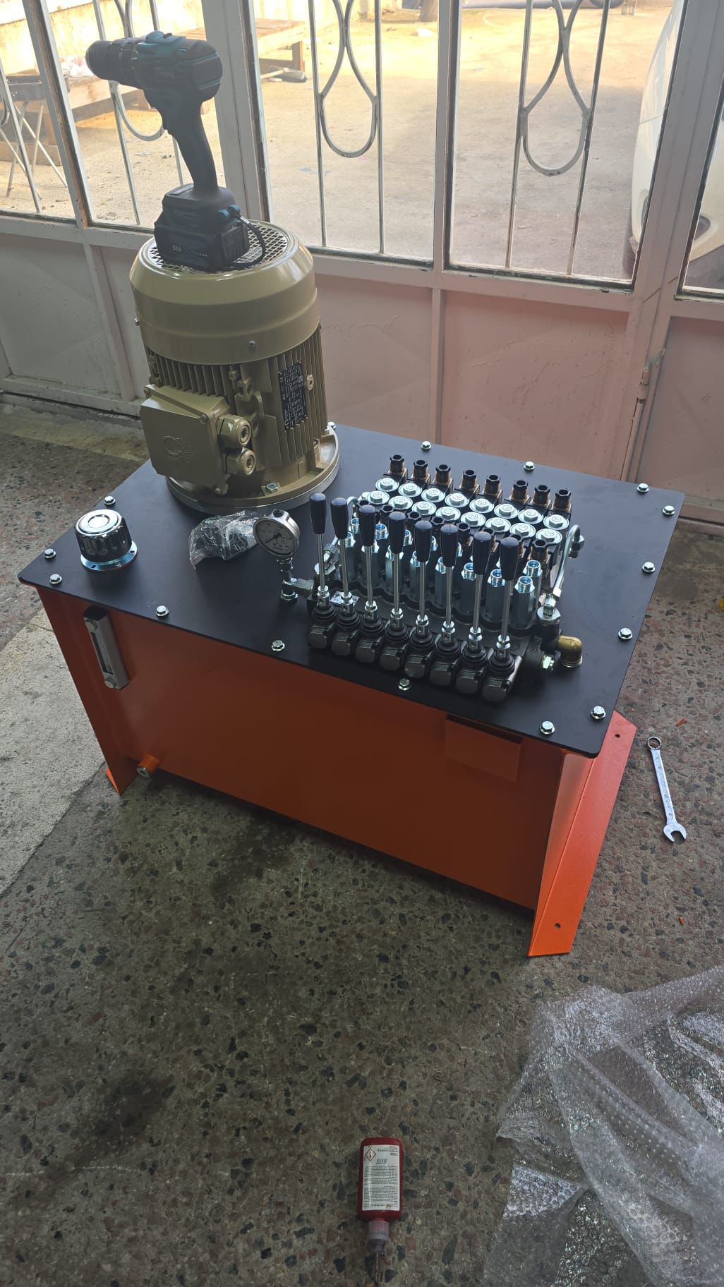 Özel İmalat Hidrolik Güç Üniteleri