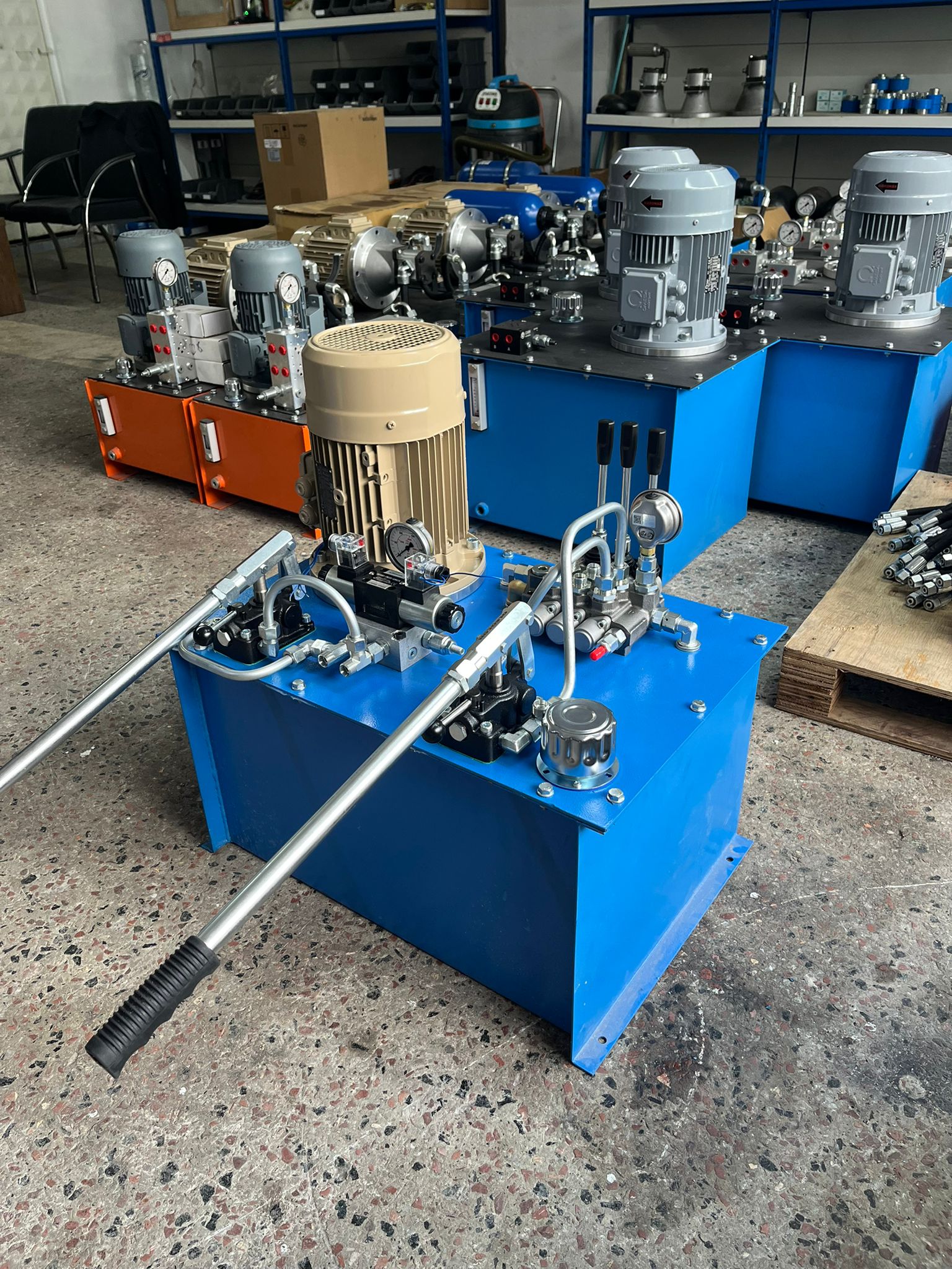 Özel İmalat Hidrolik Güç Üniteleri